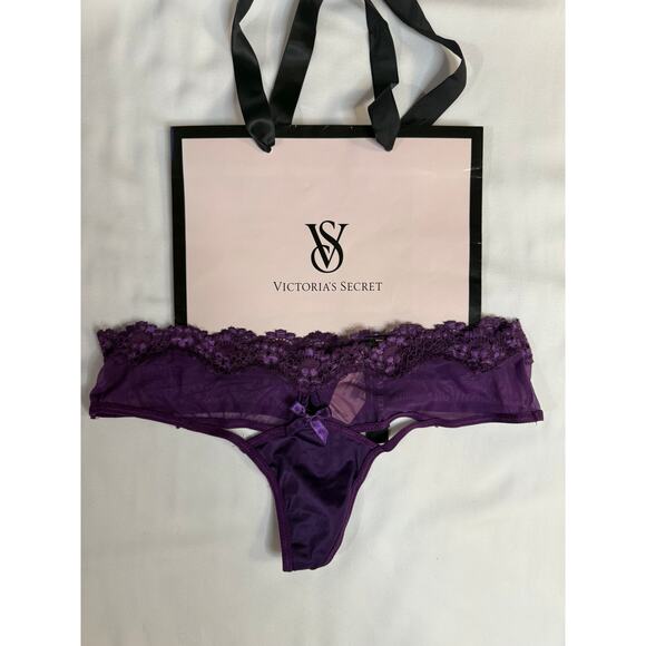 NWT Victoria’s Secret Vintage Sheer Lace G-String – Purple – Size XS – 2015 - Picture 1 of 5